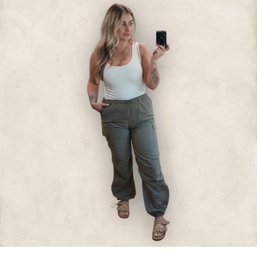 Women's Gray Cargo Pants